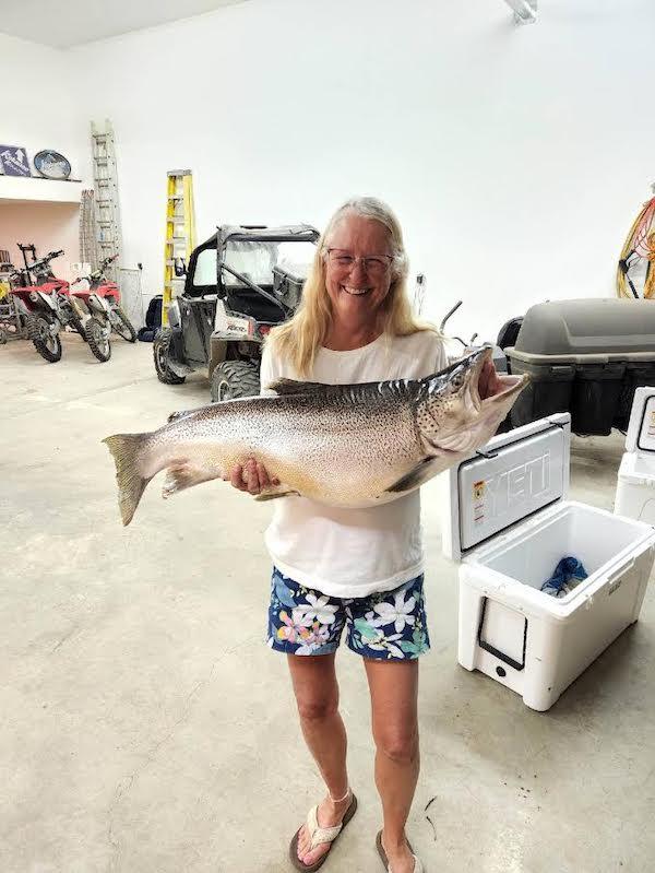 Mom Beats Out Son For World Record Tiger Trout - FishAndSave