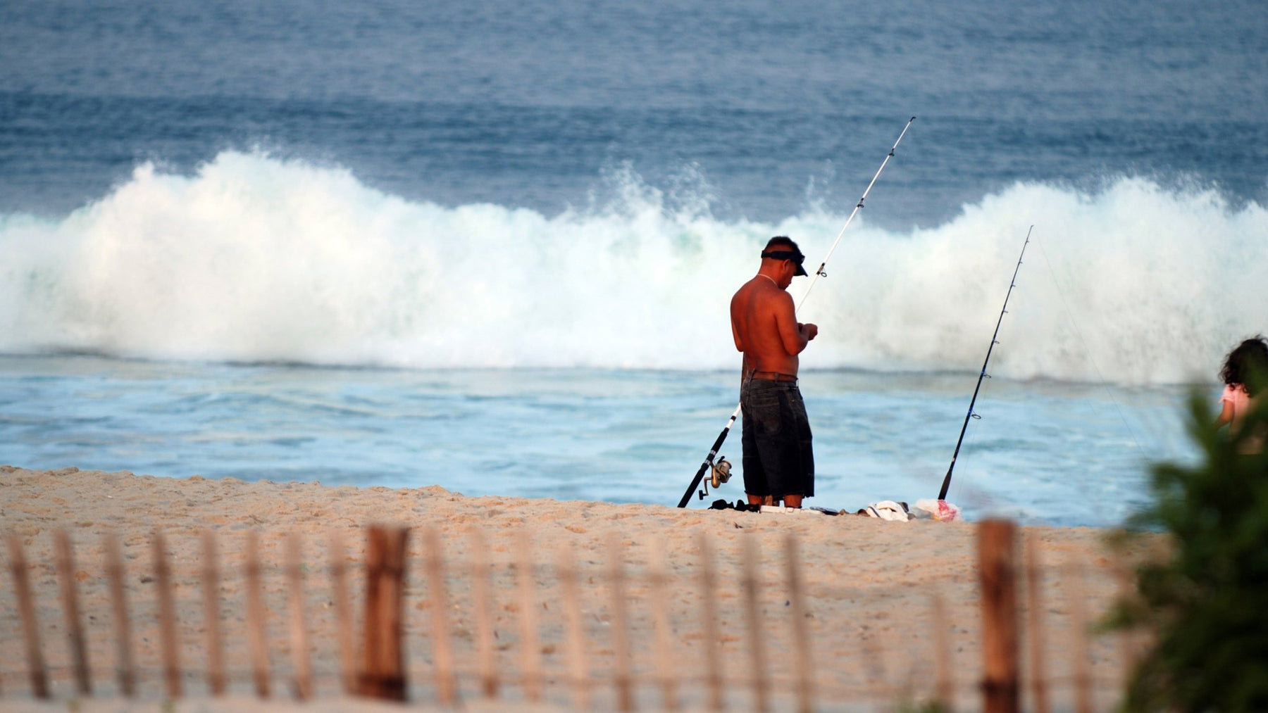 The Best Surf Fishing Rods For The Money - FishAndSave